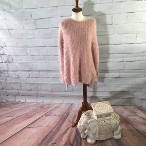 Easel Fuzzy Mauve Sweater in Pink